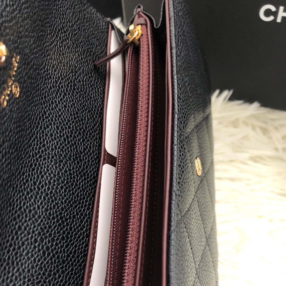 Chanel Wallet - Picture 6 of 13